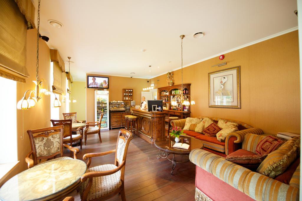 Villa Hotel Theresa Rakvere Ngoại thất bức ảnh